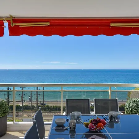2-br Sea View Private Parking Walk To Beaches Apartmán Cannes